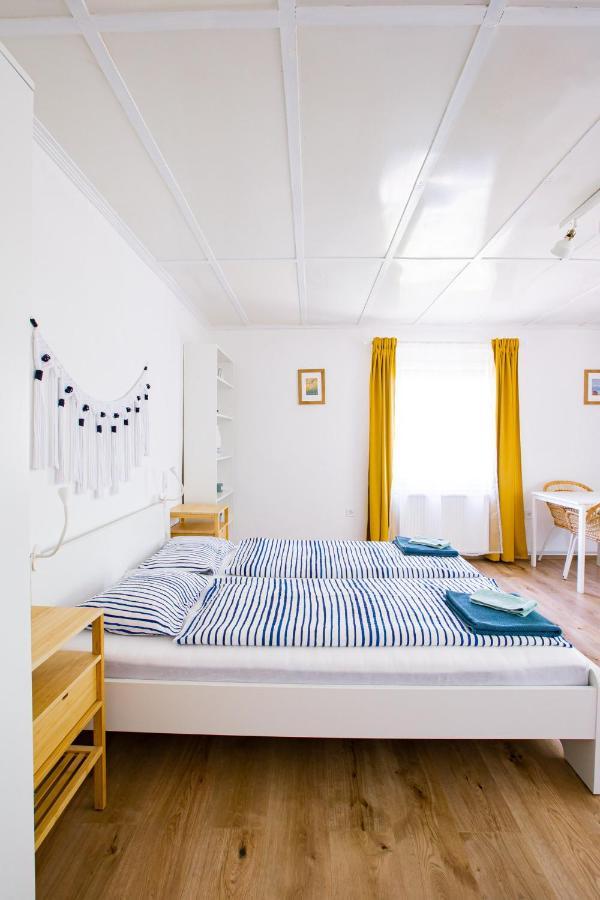 Apartamento Alsóörs Pagony Exterior foto